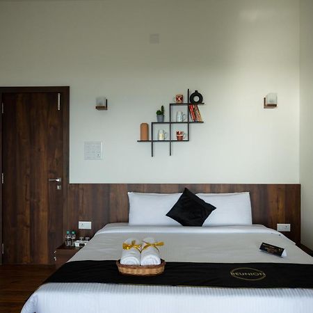 Reunion Ocean Manor - Beach House Udupi Buitenkant foto