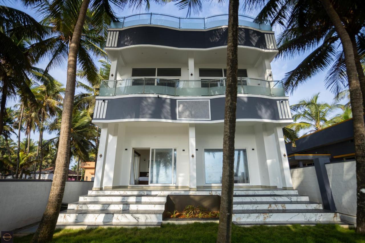 Reunion Ocean Manor - Beach House Udupi Buitenkant foto