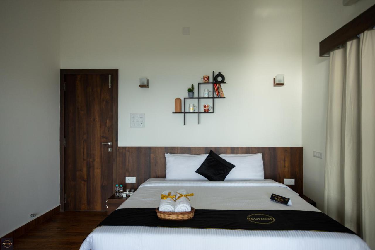 Reunion Ocean Manor - Beach House Udupi Buitenkant foto