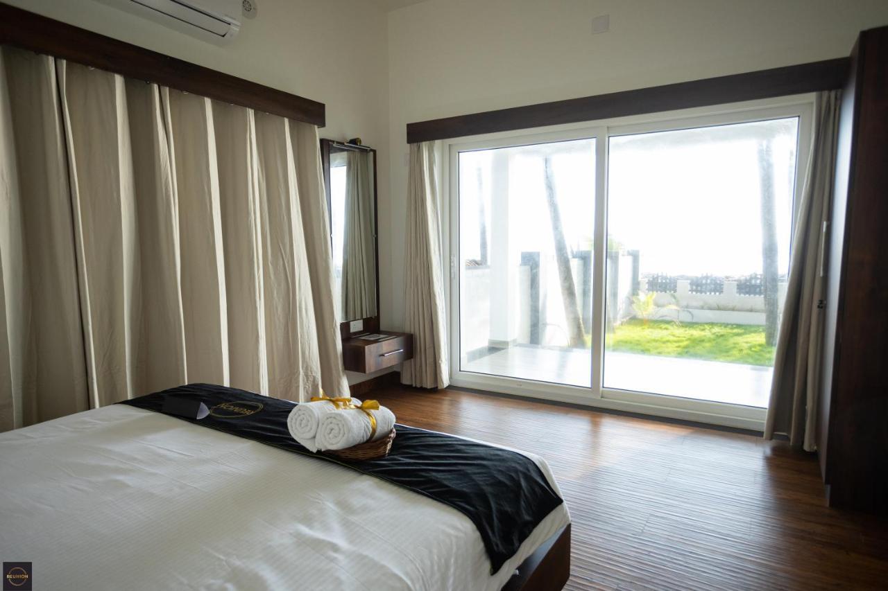 Reunion Ocean Manor - Beach House Udupi Buitenkant foto