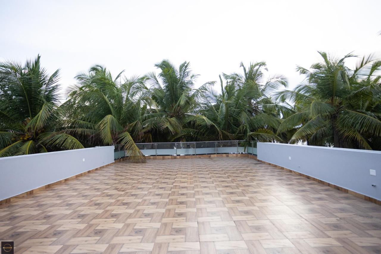 Reunion Ocean Manor - Beach House Udupi Buitenkant foto