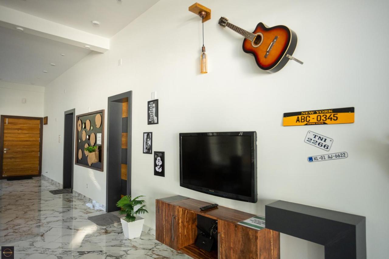 Reunion Ocean Manor - Beach House Udupi Buitenkant foto