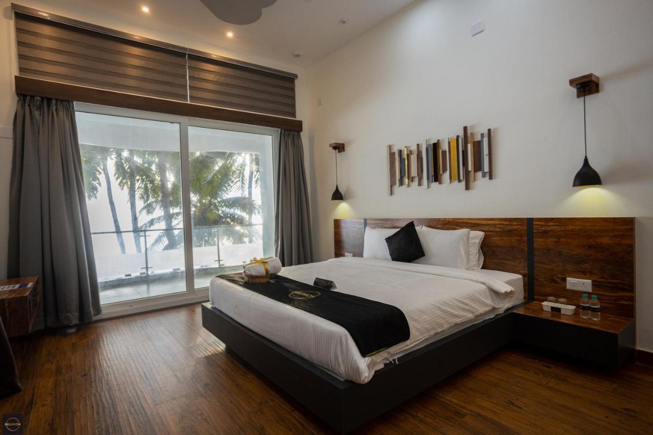 Reunion Ocean Manor - Beach House Udupi Buitenkant foto