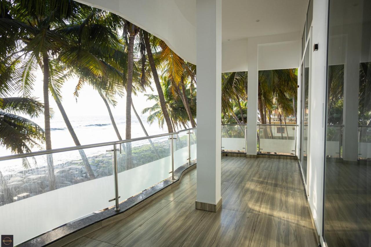 Reunion Ocean Manor - Beach House Udupi Buitenkant foto