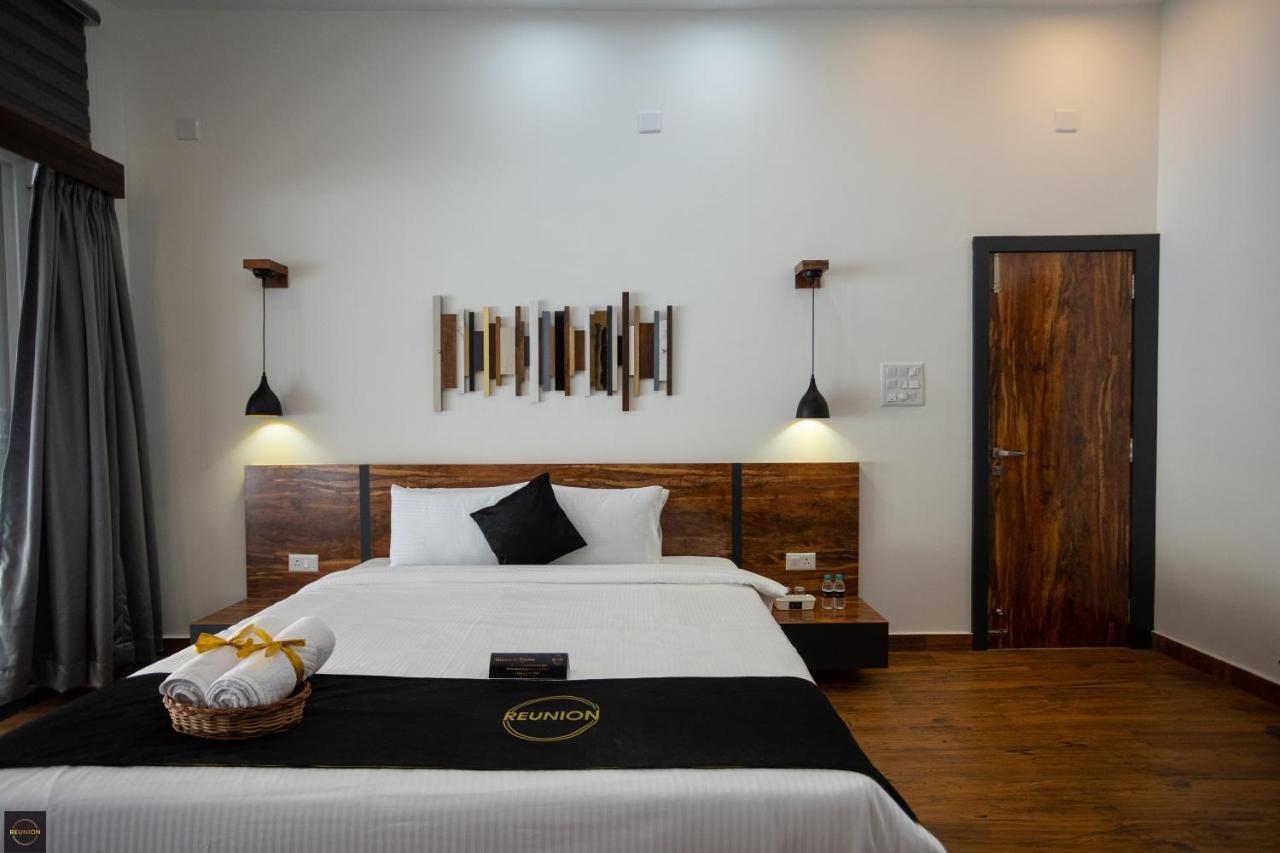 Reunion Ocean Manor - Beach House Udupi Buitenkant foto